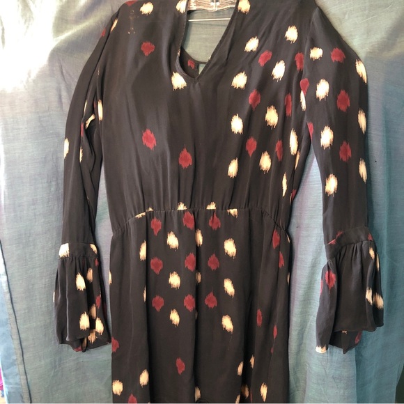 Parker silk keyhole shirtdress. Size small - Picture 4 of 11